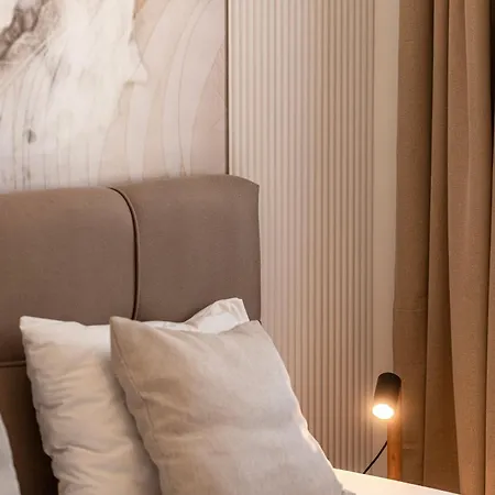 Luxury Stella In A Natural Setting Апартаменты *