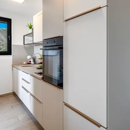 Apartman Luxury Stella In A Natural Setting Makose