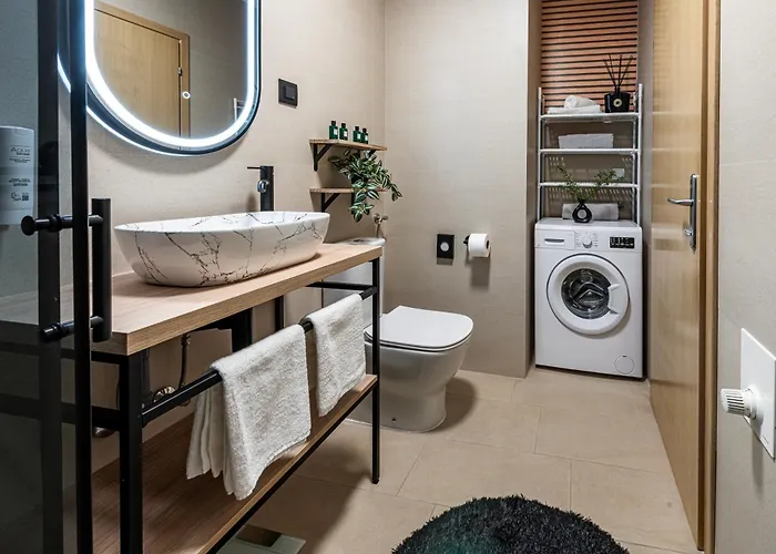 Luxury Stella In A Natural Setting Apartment